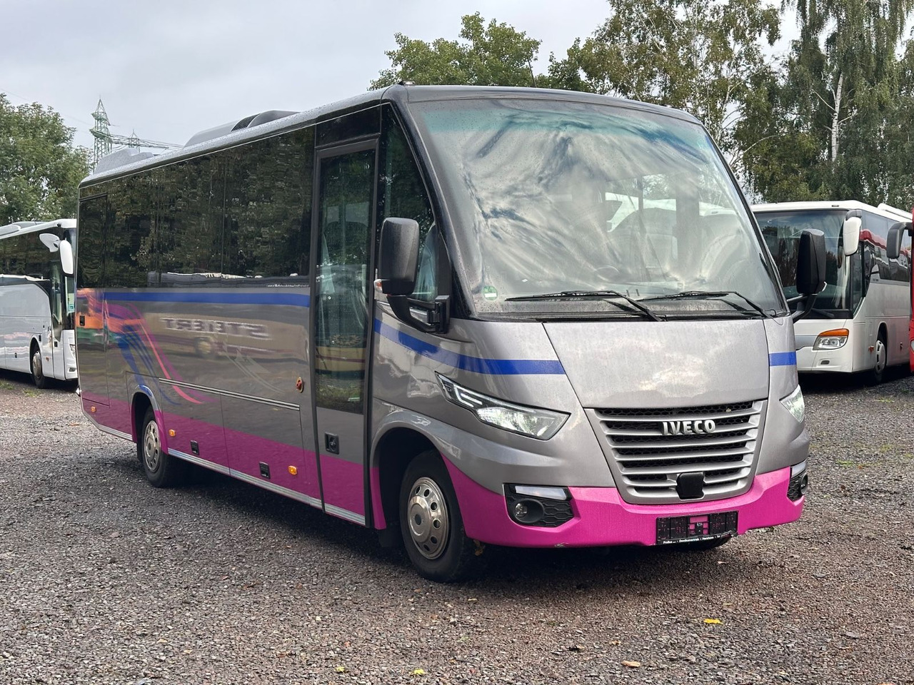 Iveco RAPIDO 70c21 (Garantie 06.2027*Motor neu 09.25) - Micro-ônibus, Furgão de passageiros: foto 2 Iveco RAPIDO 70c21 (Garantie 06.2027*Motor neu 09.25) - Micro-ônibus, Furgão de passageiros: foto 2