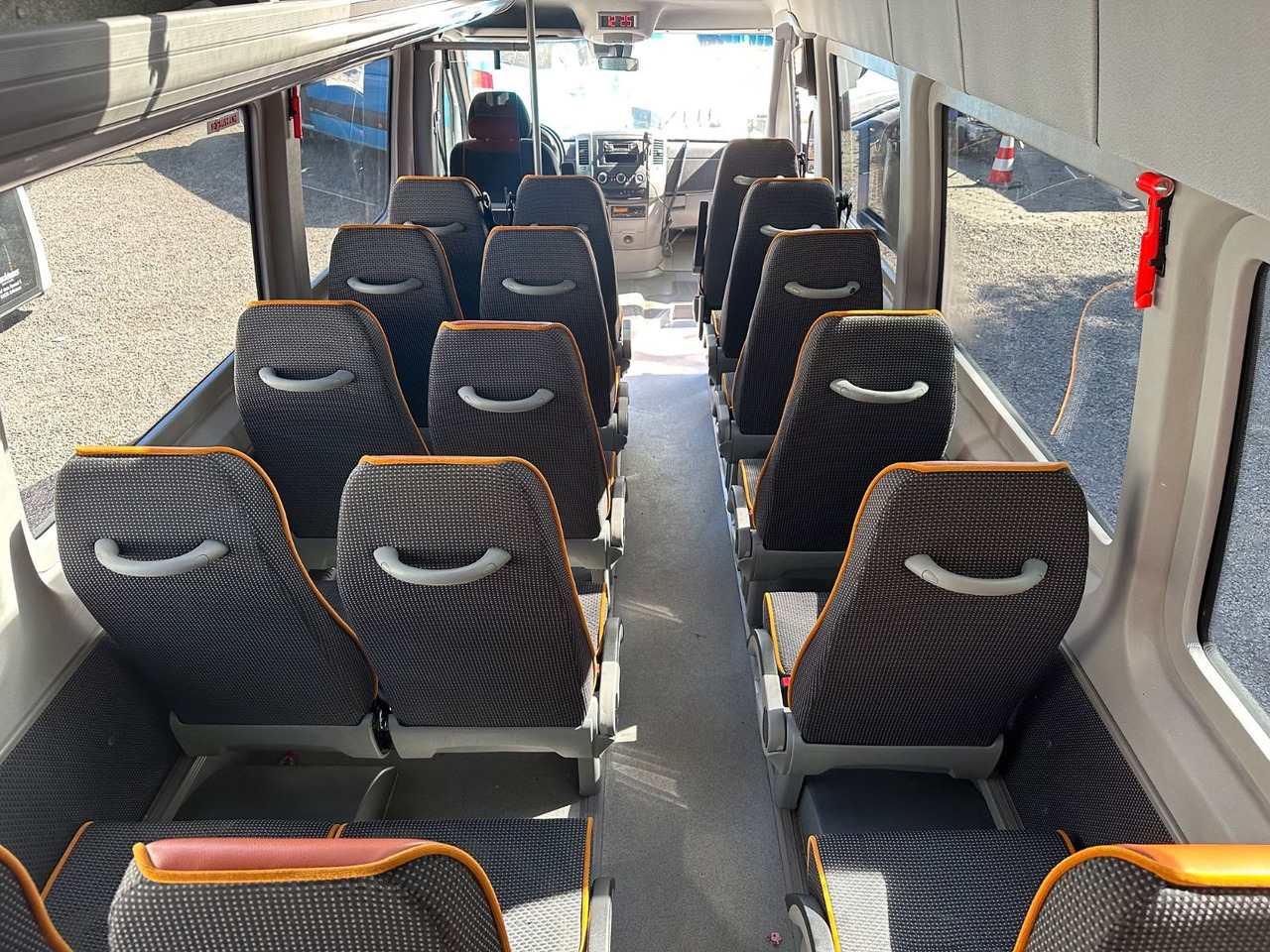 Micro-ônibus, Furgão de passageiros Mercedes-Benz Sprinter 516 CDi (DE*Klima*24 Sitze): foto 21