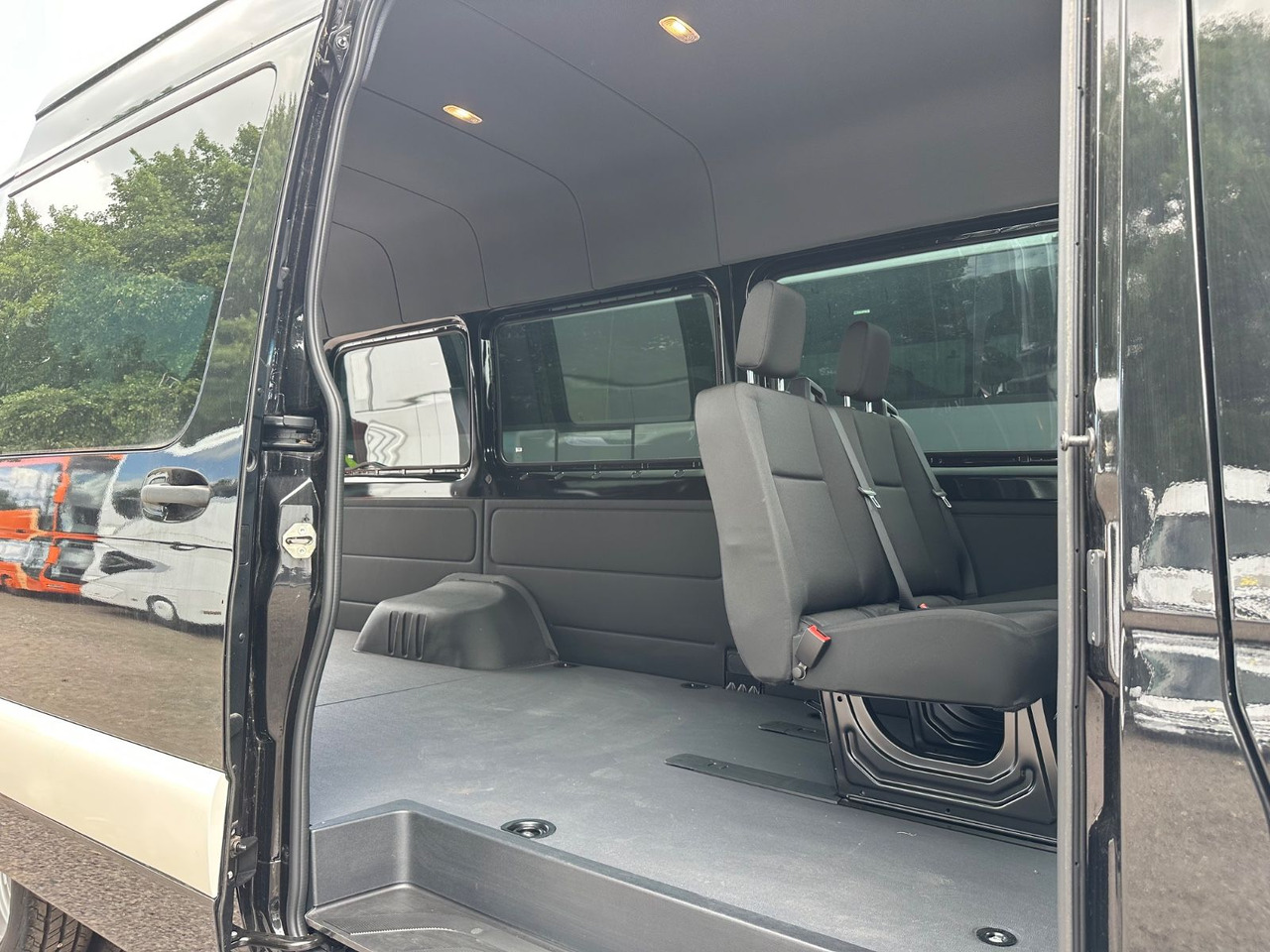 Mercedes-Benz Sprinter 519 CDi 4x4 H+L 360° Cam.*Navi*253.4 Km - Micro-ônibus, Furgão de passageiros: foto 4 Mercedes-Benz Sprinter 519 CDi 4x4 H+L 360° Cam.*Navi*253.4 Km - Micro-ônibus, Furgão de passageiros: foto 4