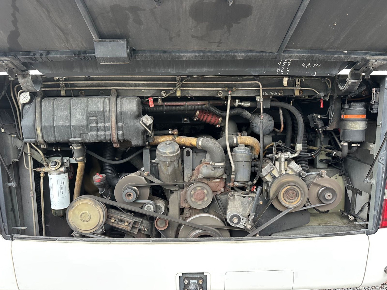 Mercedes-Benz Tourismo O350 16 RHD-M (56 Sitze*DE*TOP) - Autocarro: foto 4 Mercedes-Benz Tourismo O350 16 RHD-M (56 Sitze*DE*TOP) - Autocarro: foto 4