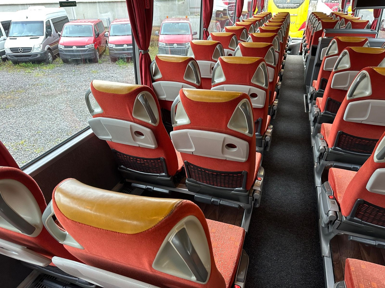 Locação de  Mercedes-Benz Tourismo O350 16 RHD-M (56 Sitze*DE*TOP) Mercedes-Benz Tourismo O350 16 RHD-M (56 Sitze*DE*TOP): foto 25