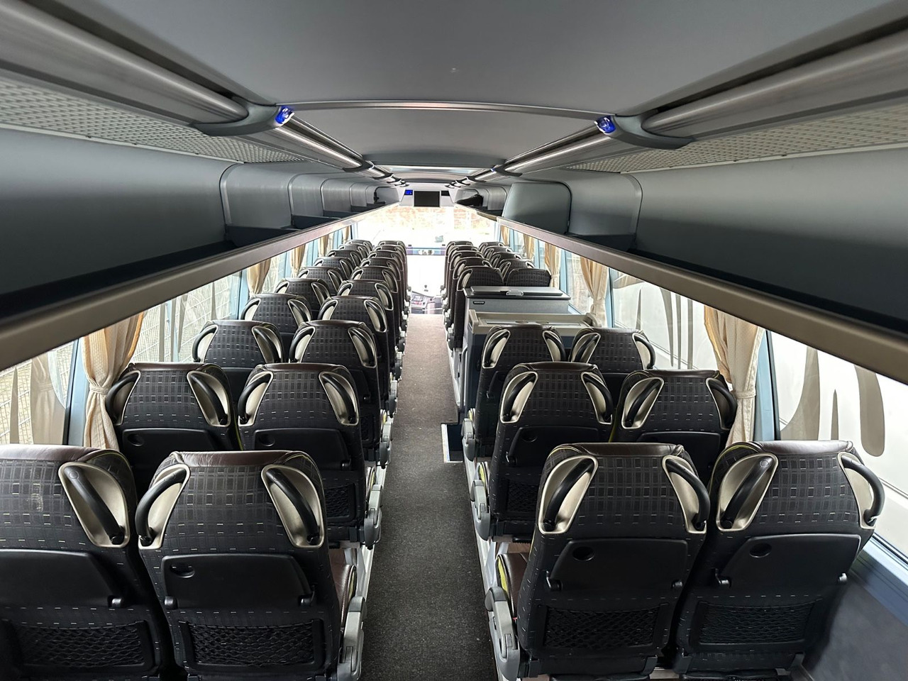 Locação de  Neoplan P15 Cityliner C (Euro6*TOP*DE) Neoplan P15 Cityliner C (Euro6*TOP*DE): foto 21