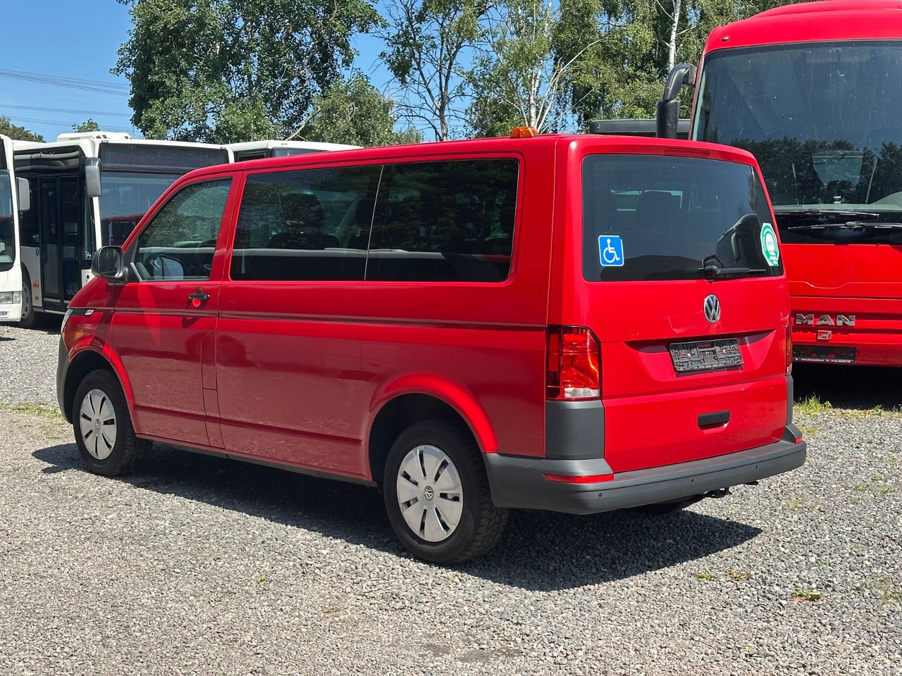 Volkswagen T6 Kombi (PDC Hi*ACC*StandHz*9 Sitzer*AC) - Furgão de passageiros: foto 3 Volkswagen T6 Kombi (PDC Hi*ACC*StandHz*9 Sitzer*AC) - Furgão de passageiros: foto 3